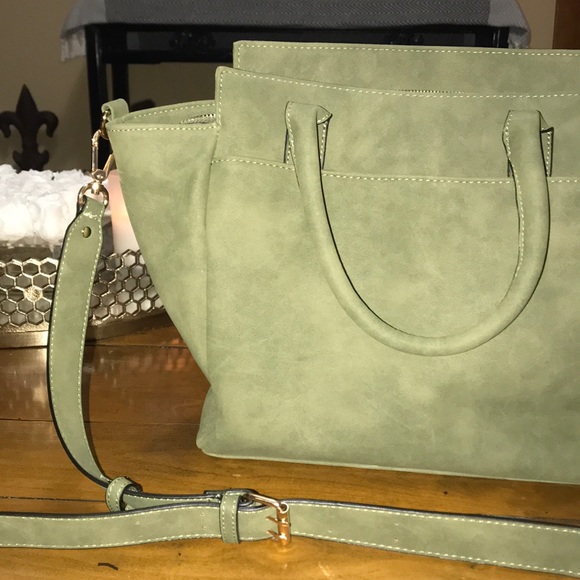 Tote - Picture 2 of 3